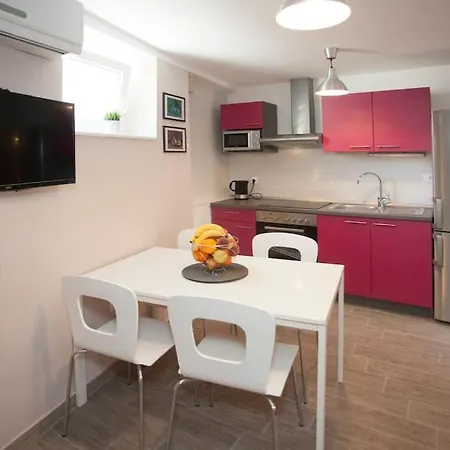 Brand New Damir In Center