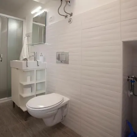 Appartement Brand New Damir In Center