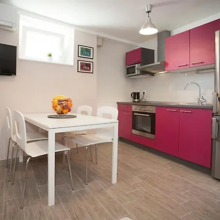 Appartement Brand New Damir In Center Split