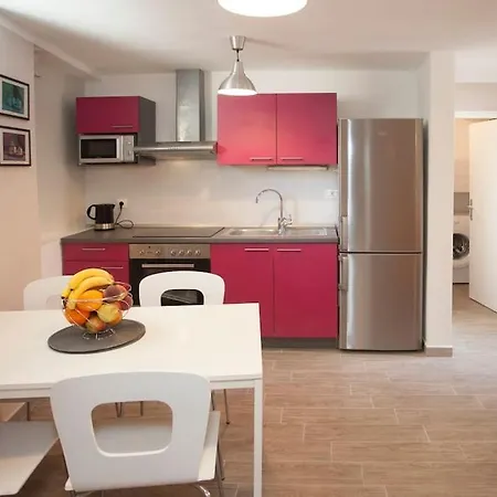 Brand New Damir In Center Appartement Split