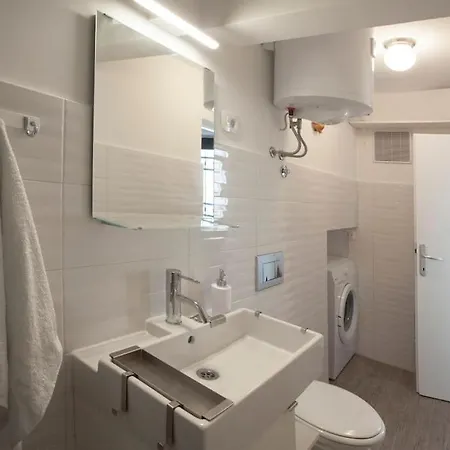 Appartement Brand New Damir In Center *